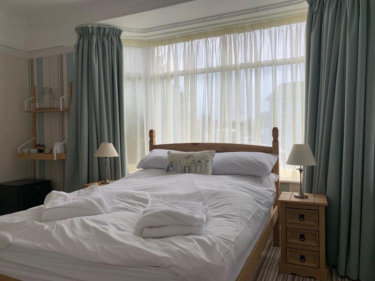Holly Trees Bed & Breakfast Seahouses Ngoại thất bức ảnh